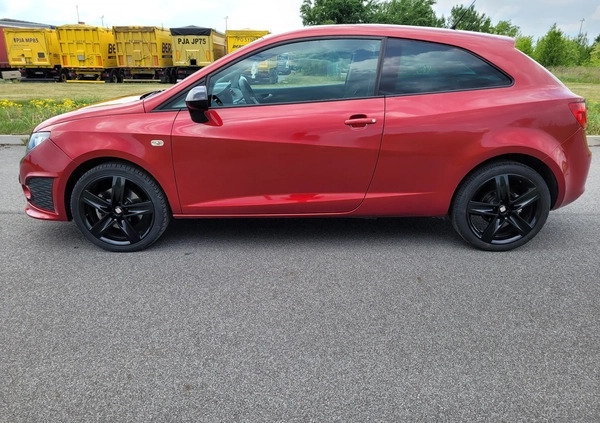 Seat Ibiza cena 28500 przebieg: 111197, rok produkcji 2012 z Szamotuły małe 92